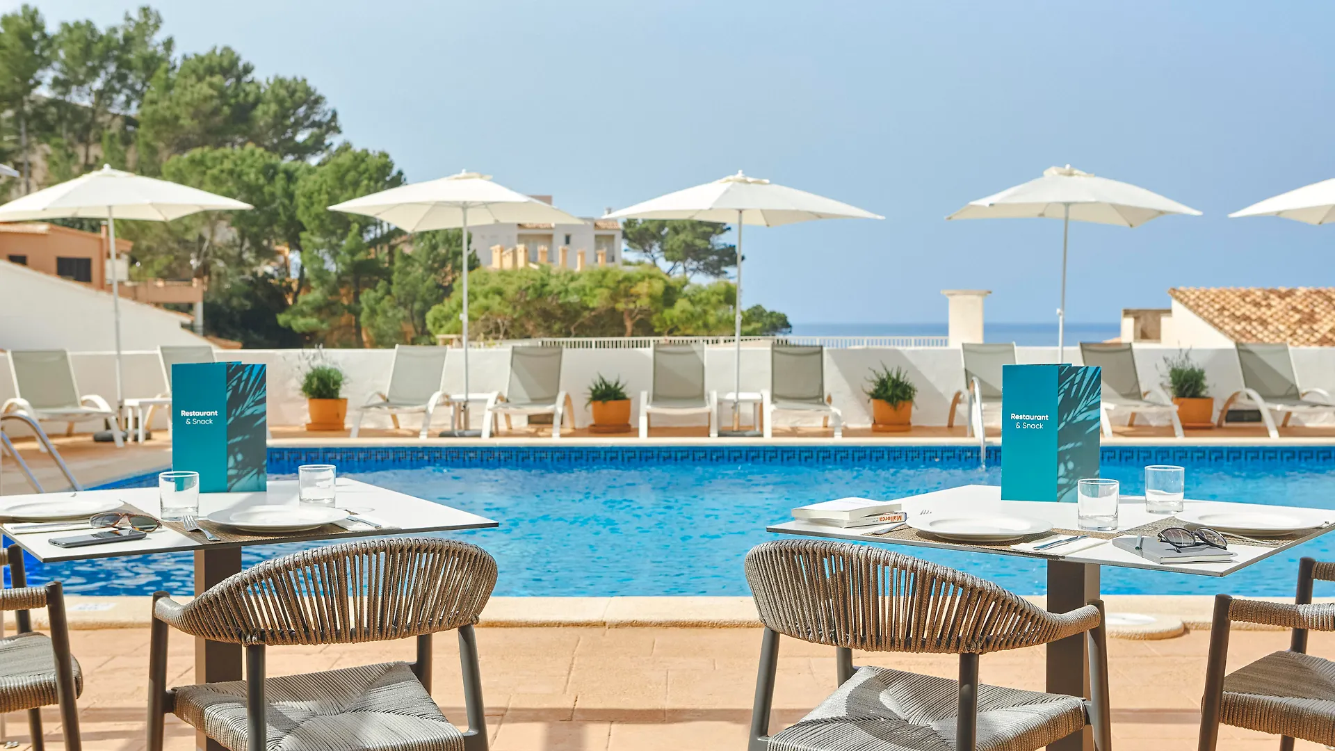 ****  Universal Aparthotel Don Camilo Sant Elm Spain