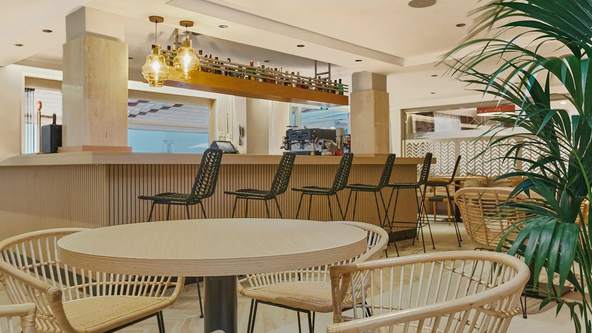 Universal Aparthotel Don Camilo Сант-Эльм Испания