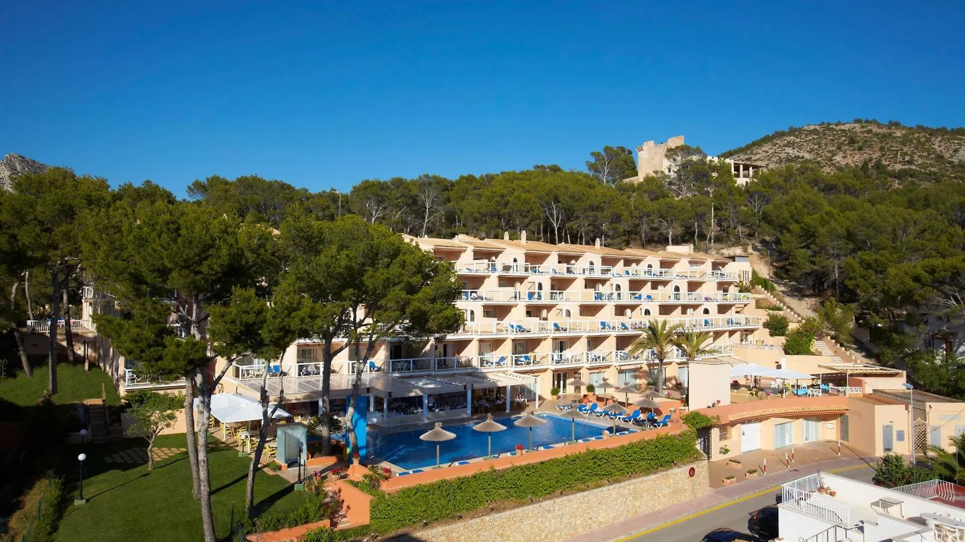 Universal Aparthotel Don Camilo Sant Elm