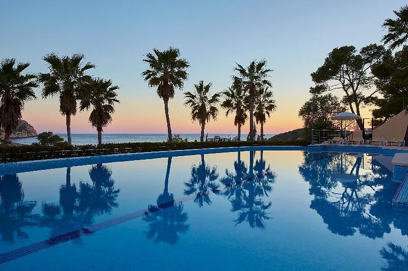 Universal Aparthotel Don Camilo Sant Elm