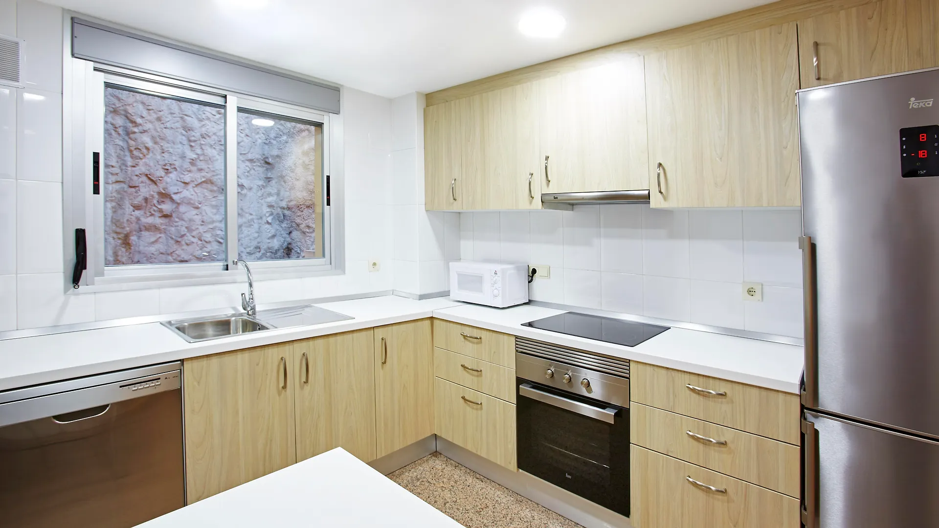 Universal Aparthotel Don Camilo Sant Elm