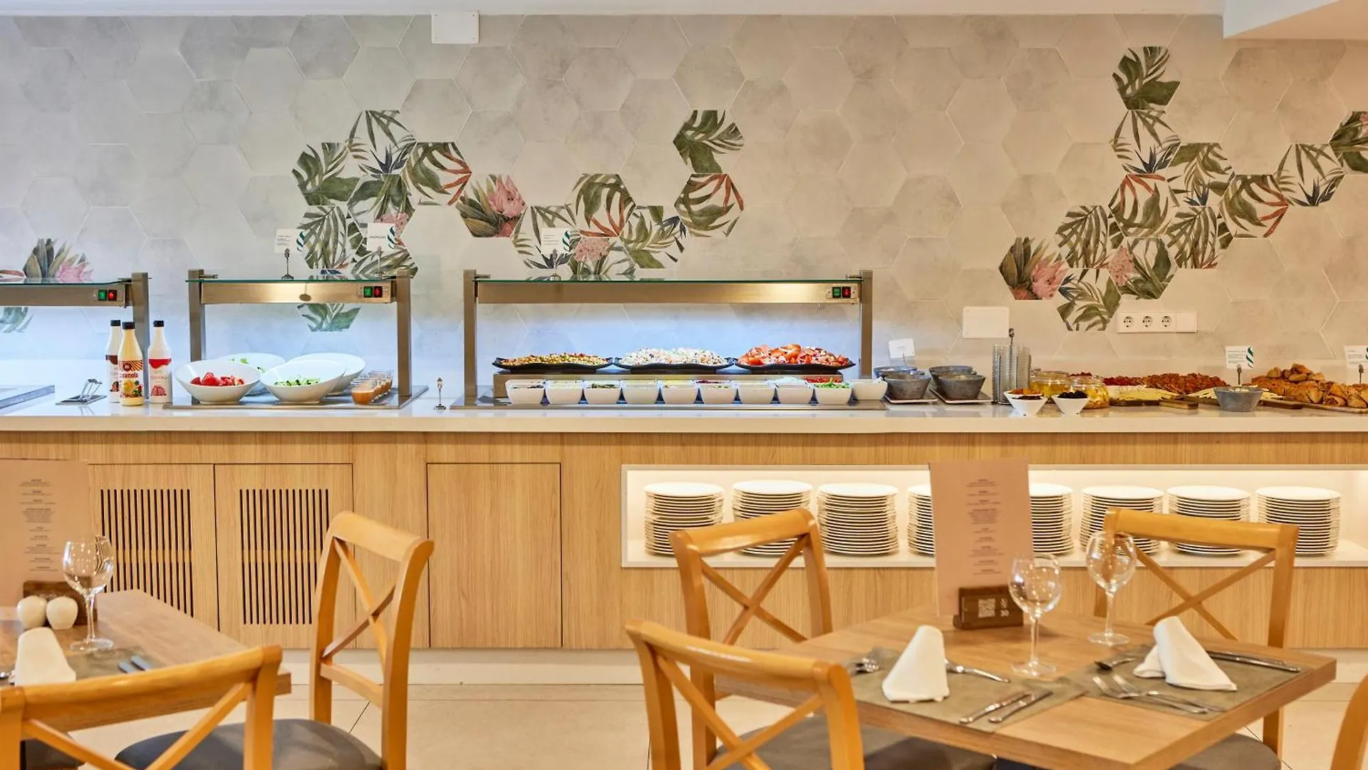 ****  Universal Aparthotel Don Camilo Sant Elm Spanien